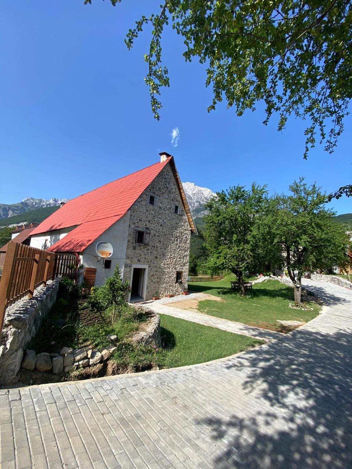 Guesthouse Dritan Tethorja Theth Exterior photo
