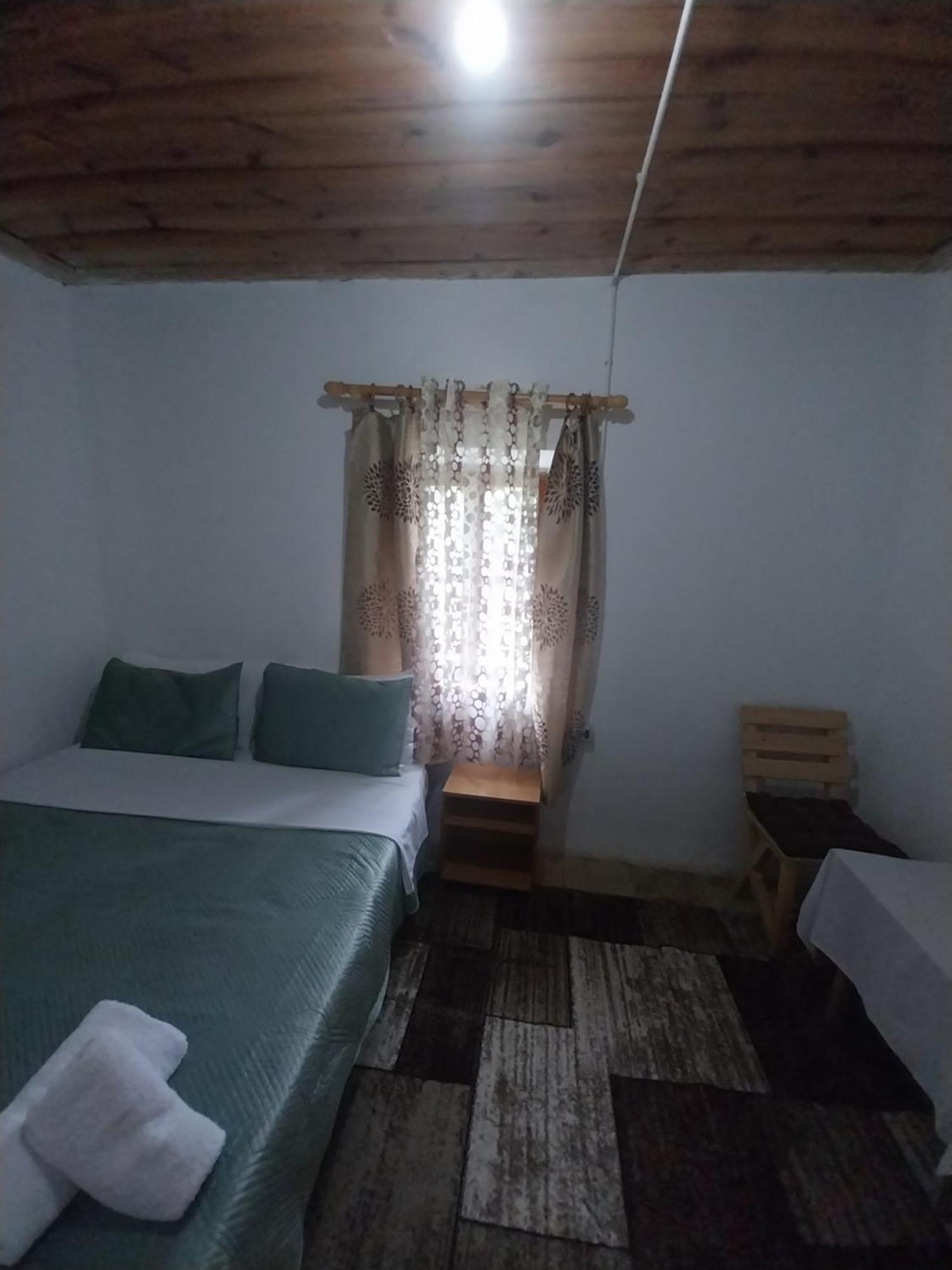Guesthouse Dritan Tethorja Theth Room photo